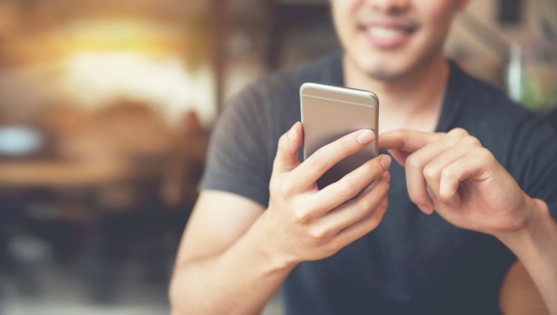 vi-sao-cac-doanh-nghiep-vua-va-nho-nen-trien-khai-sms-marketing