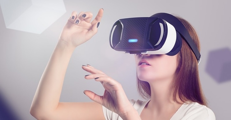Công nghệ VR – Tham gia và đắm chìm trải nghiệm