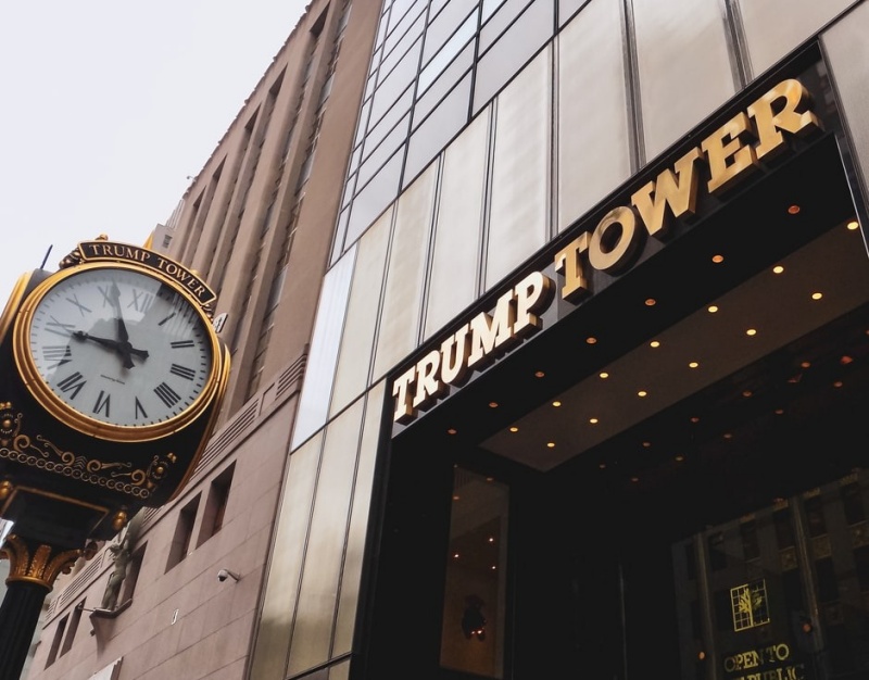 Trump Tower là một trong những công trình biểu tượng gắn liền với nhận diện thương hiệu của Donald Trump